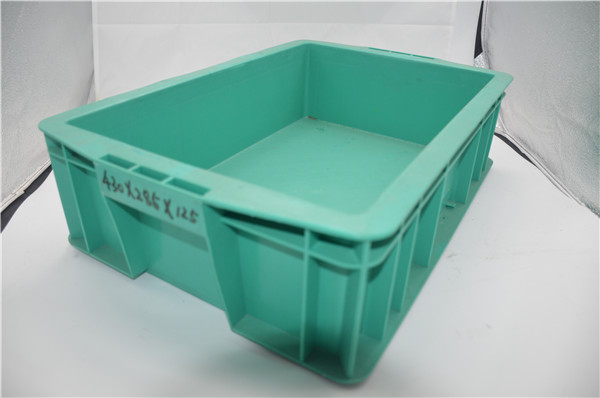 Creative Storage Ideas--plastic storage containers